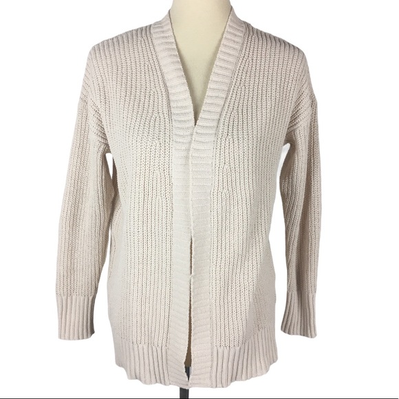 American Eagle Outfitters Sweaters - American Eagle Outfitters Cream Knit Cardigan